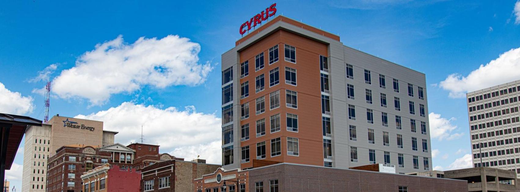 Cyrus Hotel, Topeka, A Tribute Portfolio Hotel Екстериор снимка
